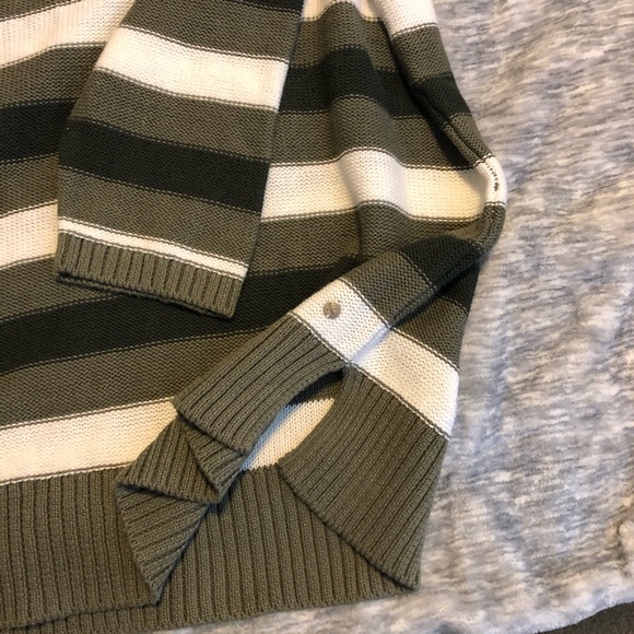 Lightweight Eddie Bauer Sweater NWT - Picture 3 of 4